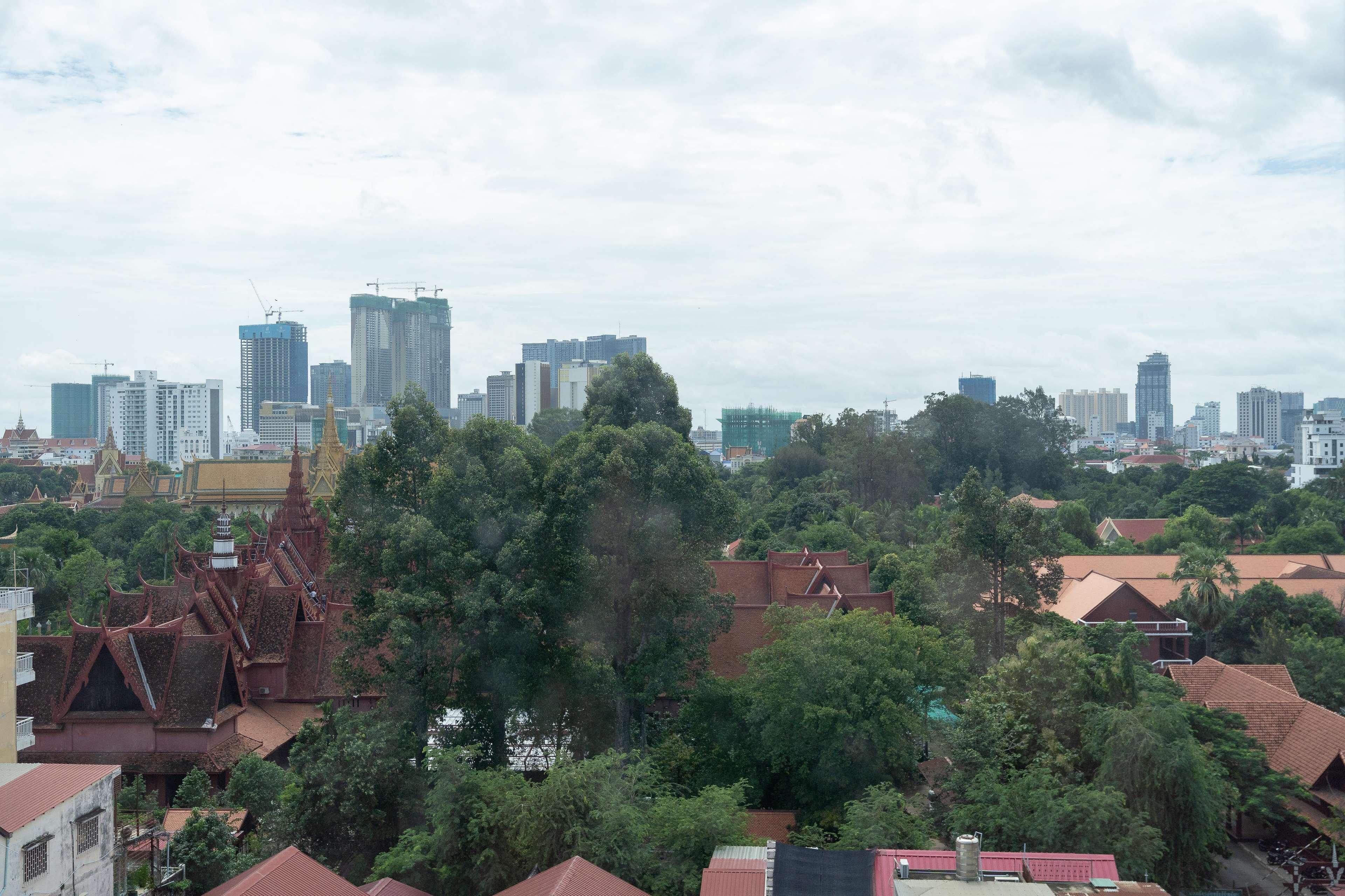 Hyatt Regency Phnom Penh Hotel Kültér fotó