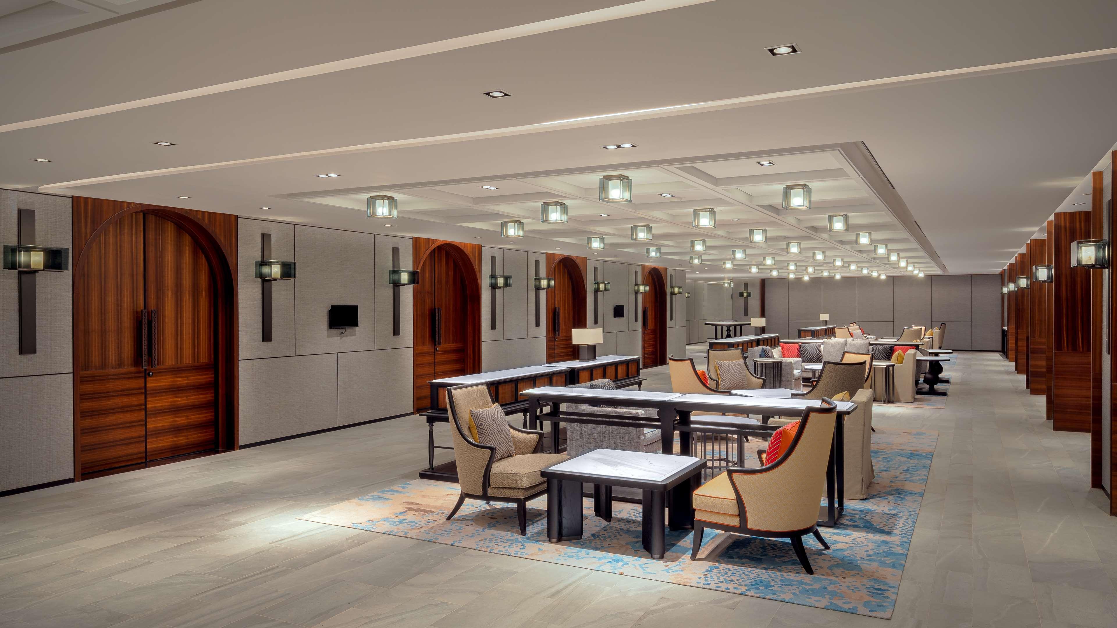 Hyatt Regency Phnom Penh Hotel Kültér fotó
